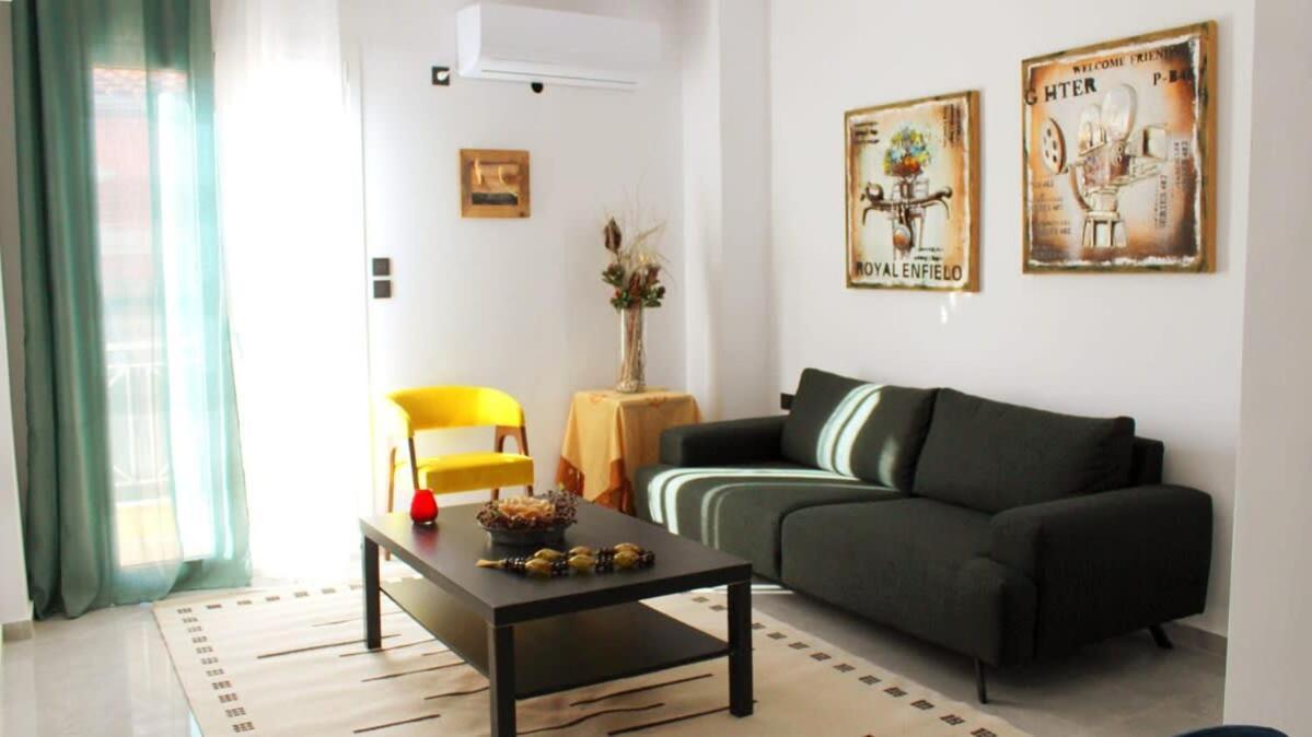 Patras Cozy Nest In The Vibrant City Center Εξωτερικό φωτογραφία