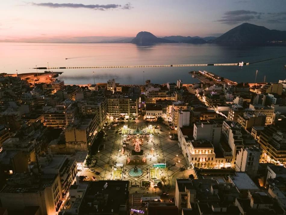 Patras Cozy Nest In The Vibrant City Center Εξωτερικό φωτογραφία